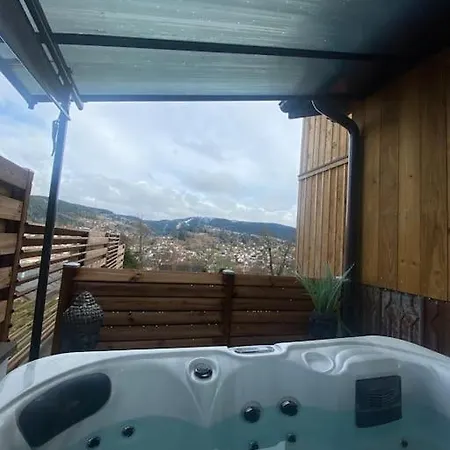 La Fleur D'abeille Avec Belle Vue Et * 热拉梅