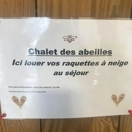 La Fleur D'abeille Avec Belle Vue Et *