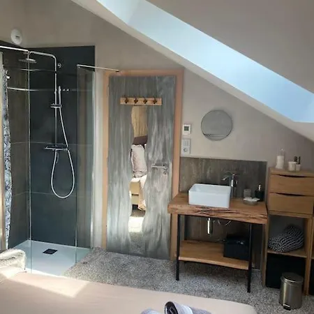 公寓 La Fleur D'abeille Avec Belle Vue Et