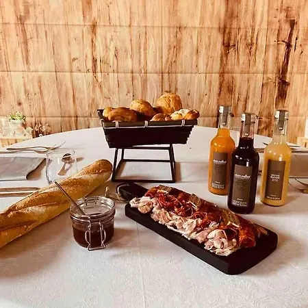 公寓 La Fleur D'abeille Avec Belle Vue Et 热拉梅